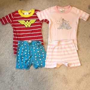 2 Pairs of size 5 Shorty Pajamas from Hanna Andersson